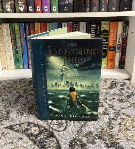 The Lightning Thief — Rick Riordan (Hardcover) First Edition/9th Print! VG!