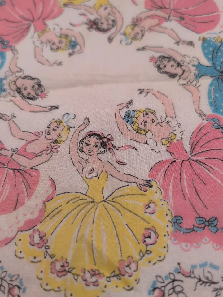 Lote de 3 lenços infantis vintage novidade bailarina, dançarinas, meninas  - Imagem 3 de 4