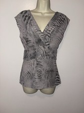 Banana Republic Grey Print Pleated Pintucked Blouse Top 859593 NWT 4 Petite 4P