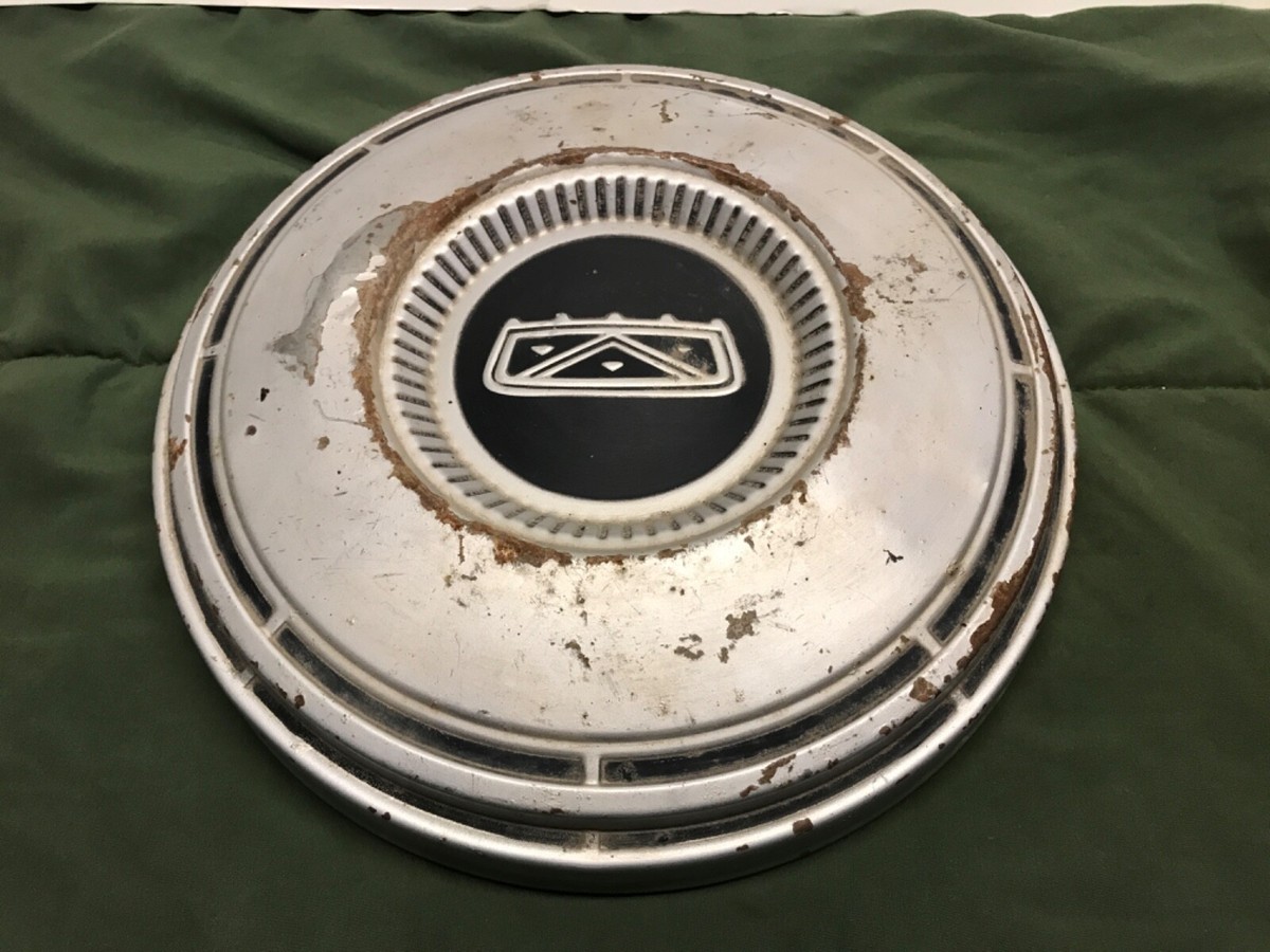 1967 1968 FORD TORINO FAIRLANE HUB CAP DOG DISH 10” MERCURY