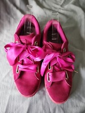Size 7.5 - PUMA Suede Heart Satin II Pink