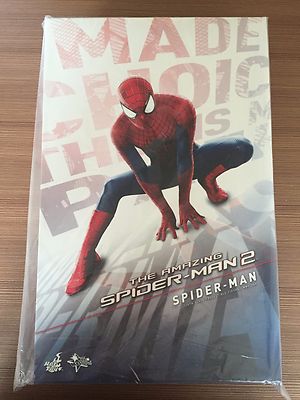 Hot Toys MMS 244 The Amazing Spiderman Spider-Man 2 Figure (Normal