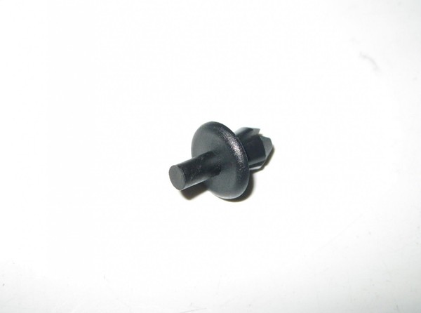 BMW E28 E24 E36 KöRper Clip Rand Kunststoffnieten 1916670-image
