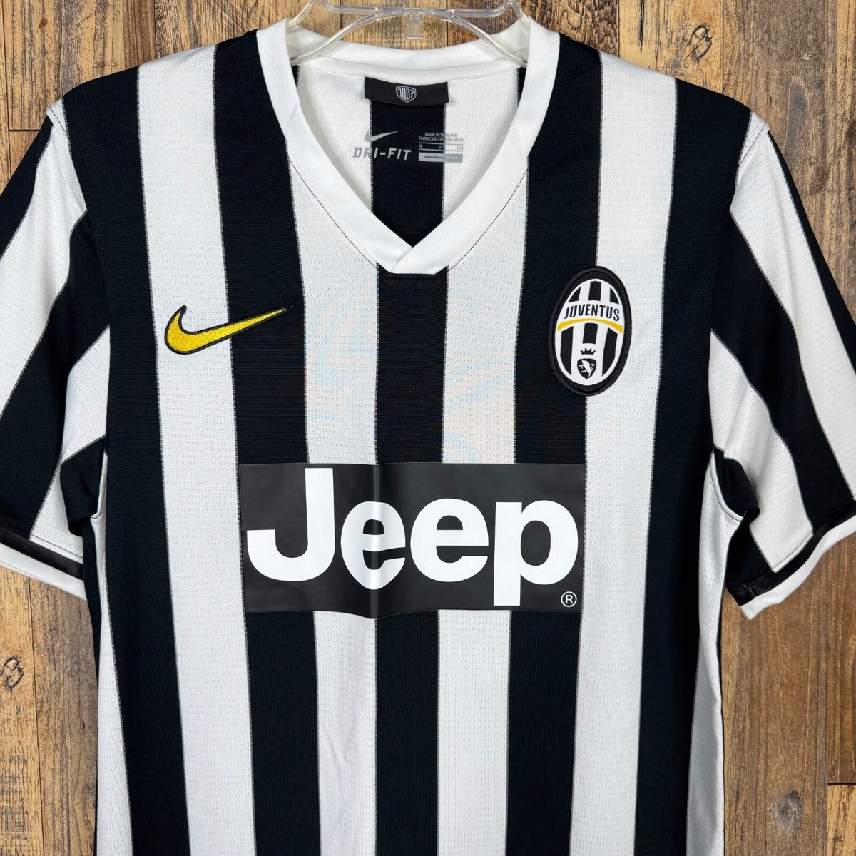 Juventus FC 2013-14 Home Soccer Jersey Nike 533056-107 Men's