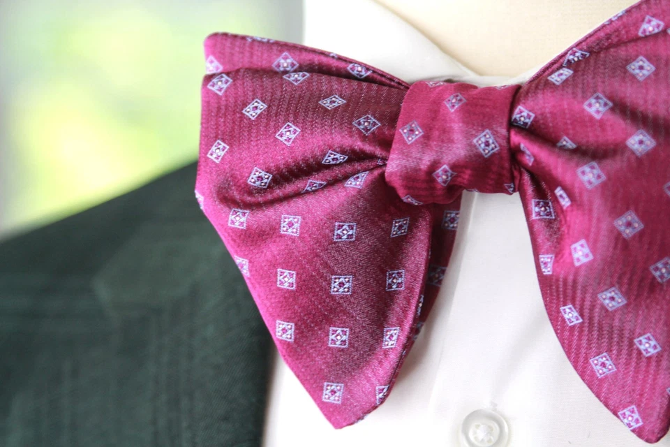 Caja de regalo CAMELLUCCI para hombre pajarita autoatada 100 % seda mariposa grande S720 Foto 3 de 4