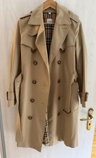 Burberry Trenchcoat, 38