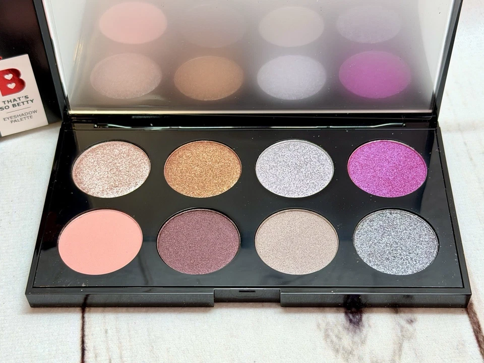 New in Box ~ Limited Edition Betty Boop x Ipsy That's So Betty Eyeshadow Palette - Image 2 of 3