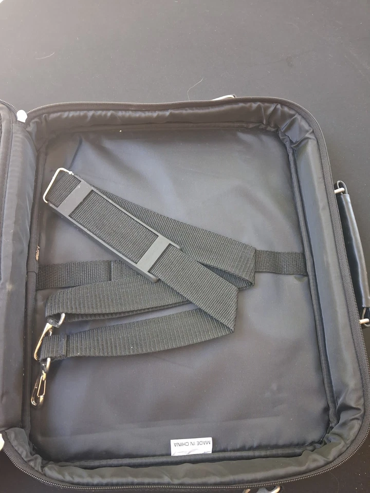 Sacoche Ordi Portable - Photo 2/3