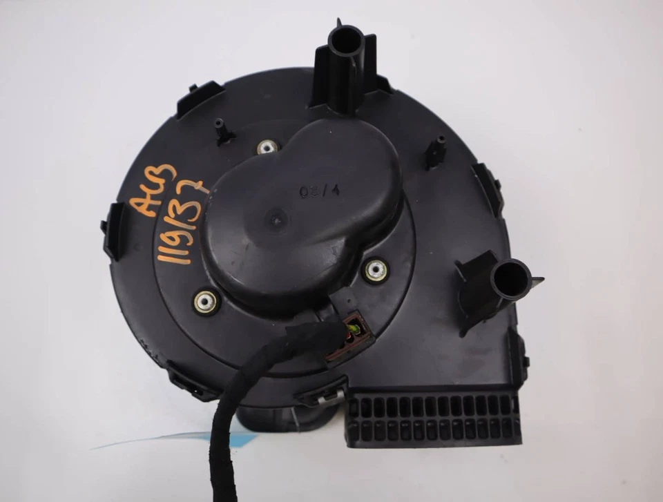 Ventilateur de chauffage occasion PEUGEOT 106 Phase 1 - 1.1i - - Photo 3/4