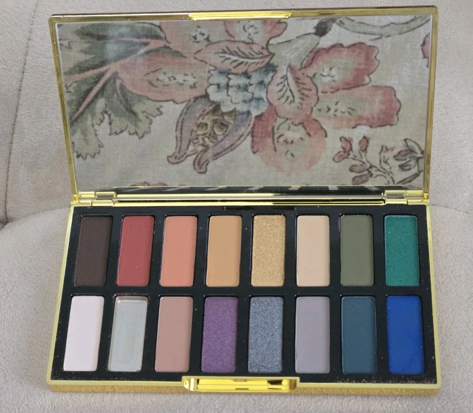 KAT VON D 10 Year Anniversary Eyeshadow Palette ~READ DESCRIPTION~ - Image 4 of 4