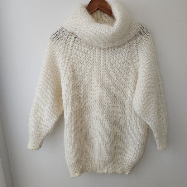 La Sweater by La Gender Off White Cream Roll Neck Jumper Mohair Wool Blend Fluff