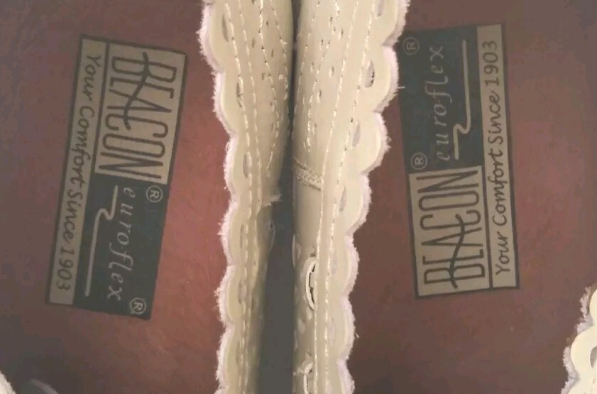 BEACON EUROFLEX Womens 8.5 M Wide White Fillagree Leather Shoes Lace up Comfort