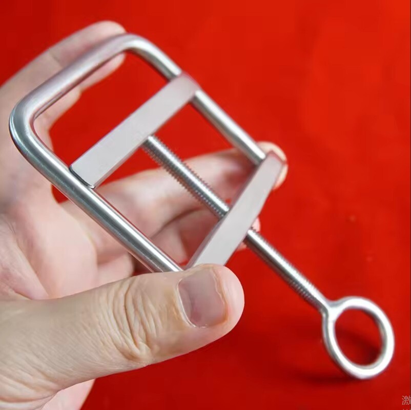 Ball Press Crusher Penis Gewindestange Platz um Hoden Scrotum Crushing SM Clamp