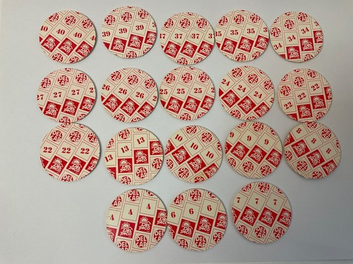 Lot of 18 Hawaiian Pog Milk Cap Board Game *Del Taco Foil Promotion Mighty Ducks - Picture 9 of 14