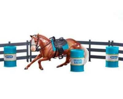 Breyer 62201 Barrel Racing Set Freedom Series Maßstab 1:12 Palomino Paint Horse