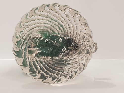 Italy Murano Abstract Green and red-orange Bird Sculpture w/Swirl Base 10" tall - Picture 6 of 10