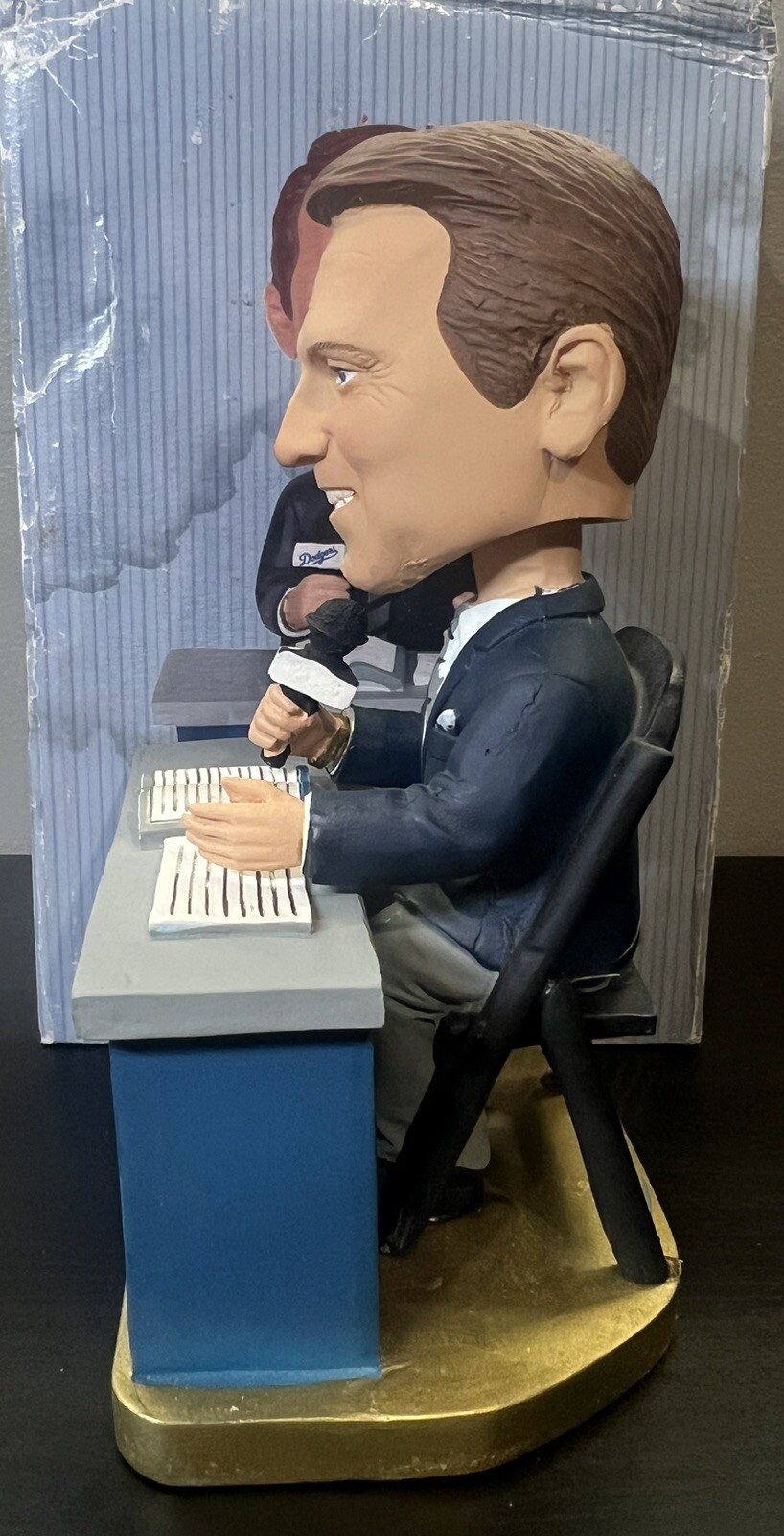Picture 6 of 11