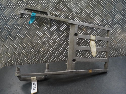 SUZUKI DR750 1988 46311-44B00 luggage rack 12704 - Imagen 2 de 5