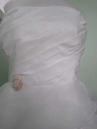 ALFRED ANGELO Diamond White wedding dress Style 2299 sz 18 Beautiful dress❤️ - Picture 4 of 8