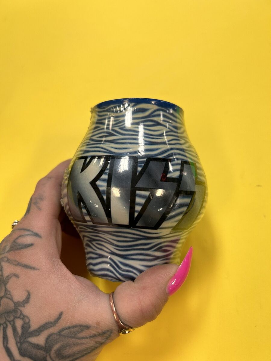 KISS Limited Edition Brand Candle - Blue Zebra Print Kiss KISS Limited Edition Brand Candle - Blue Zebra Print Kiss
