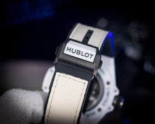 Hublot Big Bang Unico Sang Bleu White Ceramic BOX & PAPERS 415.HX.2027.VR.MXM19 7