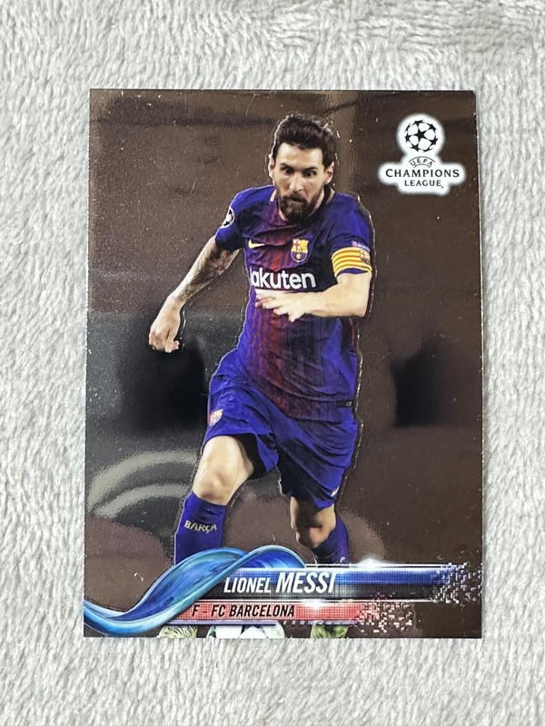 2017-18 Topps Chrome UEFA Champions League - Lionel Messi #1 Left Arm in...