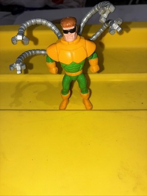 1995 McDonald's Happy Meal Marvel Spider-Man Doctor Octopus action figure