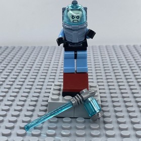 LEGO Minifigure SH0049: Mr. Freeze, Medium Blue. LEGO Batman