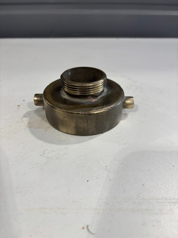 2 1/2'' NST/NH female x 1 1/2'' NPT male   #1