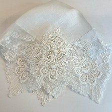 Vintage Handkerchief Linen Lace Wedding Bridal Exquisite Details Scalloped Edges