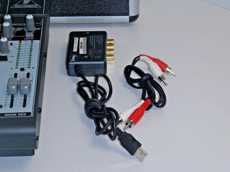 Behringer XENYX 1204 - 12-Kanal Analogmixer & UCA200 in Koffer, 2J. Garantie - Bild 2 von 4