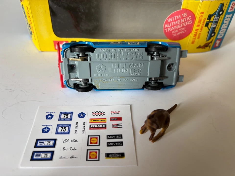 CORGI TOYS N. 302 HILLMAN HUNTER +KANGAROO + BOX MINT - Immagine 3 di 4