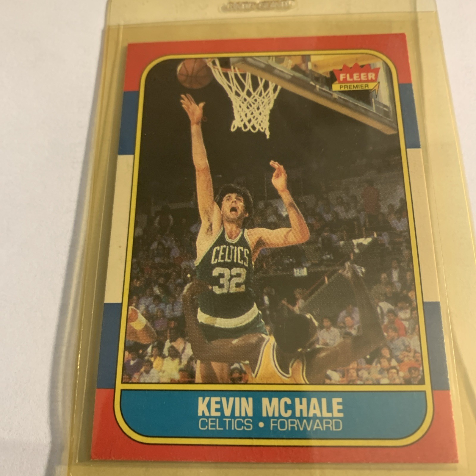 1986 FLEER #73 KEVIN McHALE  BOSTON CELTICS HOF BASKETBALL CARD
