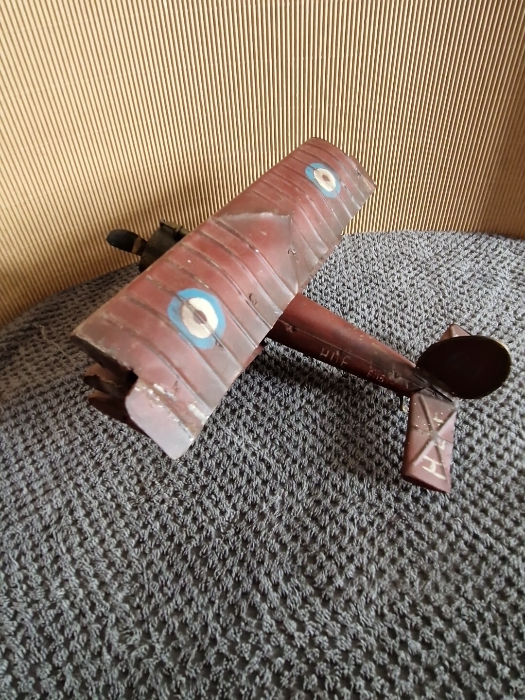 Picture 5 of 24