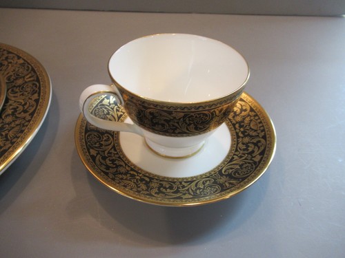 Minton Bone China England Grandee (2) 5 PC Place Settings Three Plates Cup Sauce - Picture 4 of 17