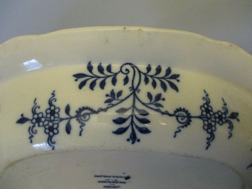 Antique Etruria Wedgwood Blue Onion Covered Vegetable Casserole Serving Dish! - Picture 8 of 10