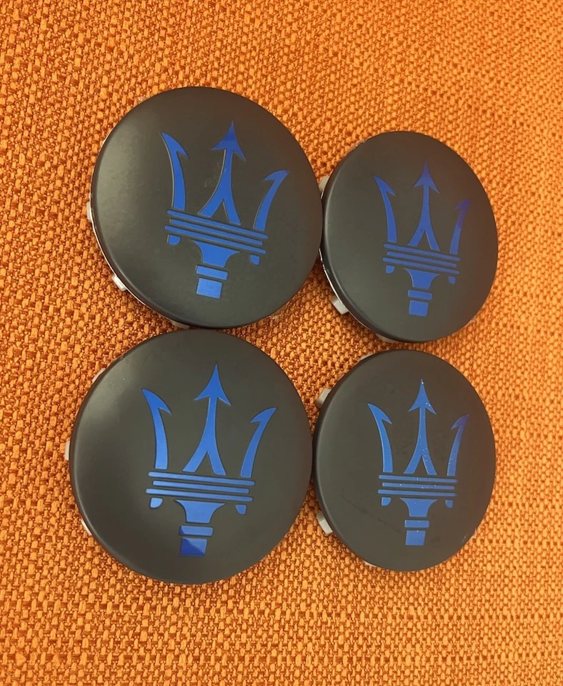 4 piezas MASERATI QP & GHIBLI GTS NEGRO CON TAPA CENTRAL DE RUEDA AZUL Foto 2 de 4