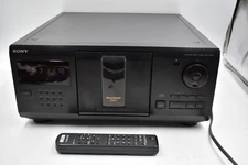 SONY Compact Disc Player CDP-CX225 Mega Storage 200 CD W/ Remote working!