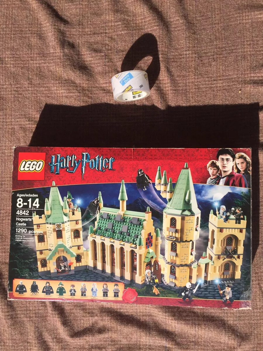 LEGO Harry Potter Hogwart's Castle 4842 (Discontinued by manufacturer)