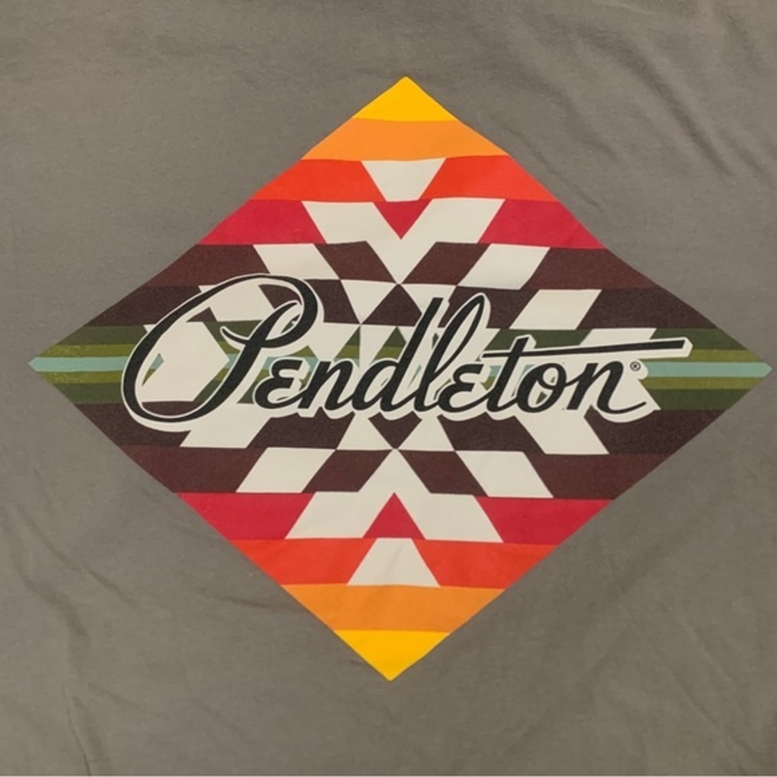 Pendleton Grayish Brown Basket Maker Graphic Tee … - image 4
