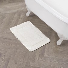 Ruffle Border 100 Cotton Bath Rug, Ivory, 17"x 24"