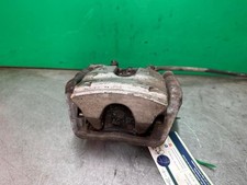 Bremszange links hinten Mercedes-Benz CLS C257 A0009061004 P15915700