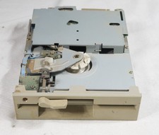 Vintage Chinon FZ-506   HH 5.25" 1.2MB floppy drive untested 8165