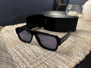 Gafas de sol Prada para mujer y hombre SPR22Y negras mármol granito como nuevas unisex con estuche”