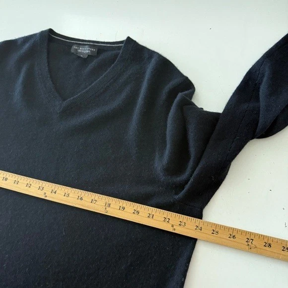 Suéter Pullover Para Hombres Tienda Bloomingdales 100% Cachemira Negro Sólido Cuello en V XL Foto 4 de 4