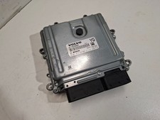 Volvo V60 2015 Diesel/Elektro Motorsteuergerät -modul 31355882 158kW LUM19719