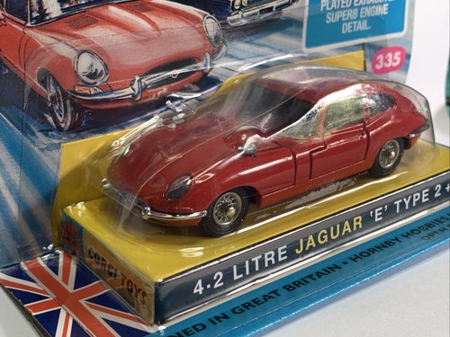 Corgi Toys 335 E Type Jaguar 4.2 Litre 2 + 2 with extras New Release From CMC - Picture 5 of 10