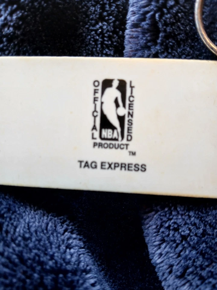 NBA CLEVELAND CAVALIERS Logo Official Licensed Key Ring TAG EXPRESS 4.5" X 1.5 - Image 3 of 4