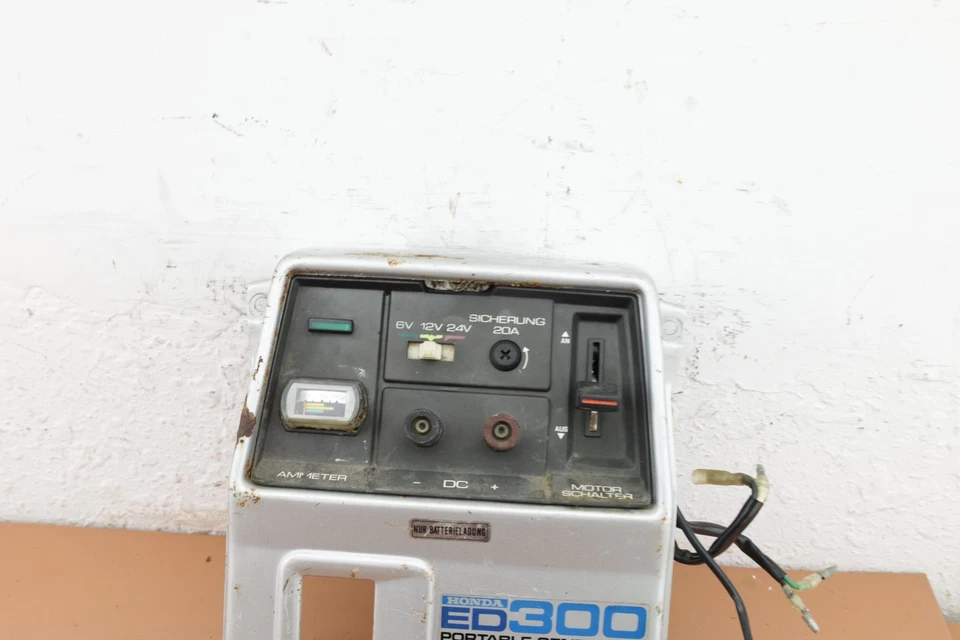 Honda ED300, G100 Portable Generator Control Panel - Image 3 of 4