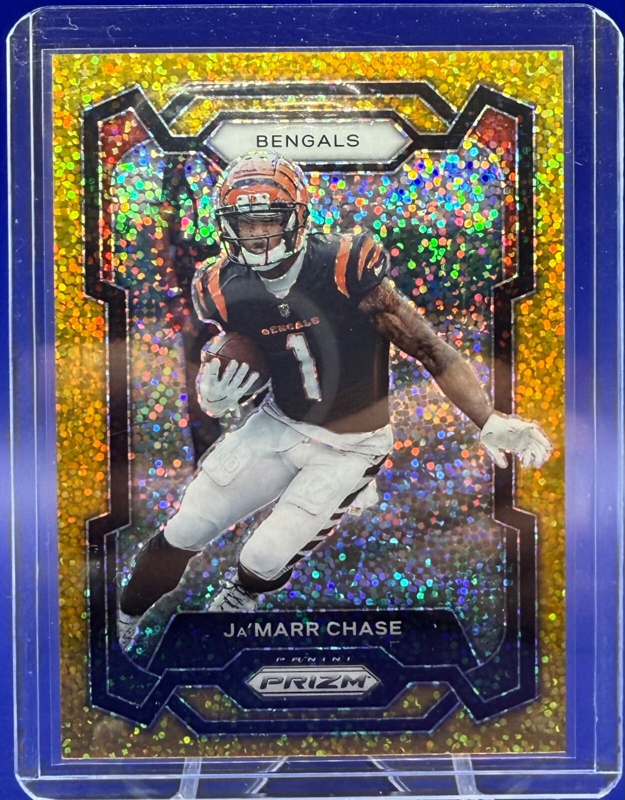 2023 Panini Prizm - Gold Sparkle Prizm #56 Ja'Marr Chase /24